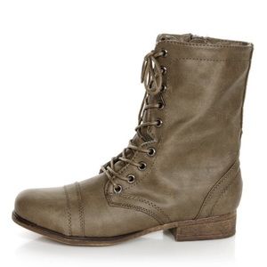 Madden Girl Gamer Combat Boots, Great Condition!